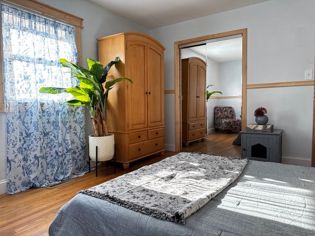 327 Tulsa Avenue, Carpentersville, IL 60110