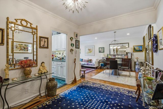 21 N Chatsworth Avenue 2J, Larchmont, NY 10538