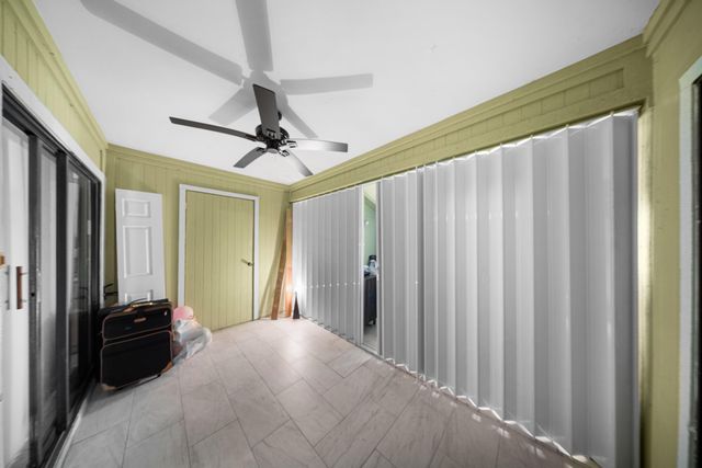 4255 Willow Pond Circle A, West Palm Beach, FL 33417