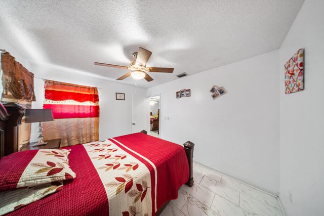 4255 Willow Pond Circle A, West Palm Beach, FL 33417