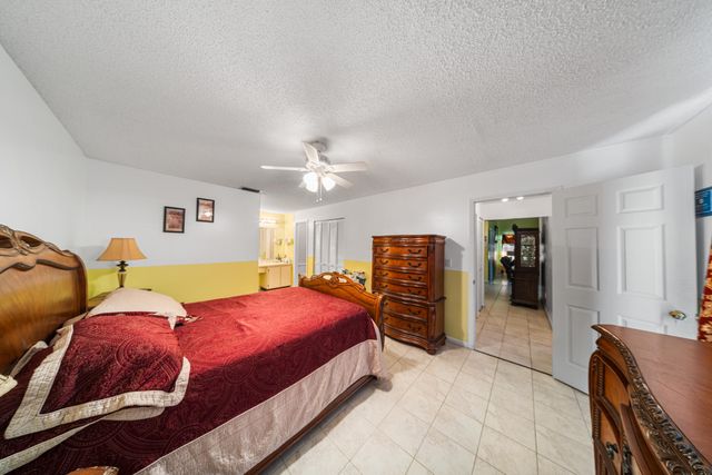 4255 Willow Pond Circle A, West Palm Beach, FL 33417