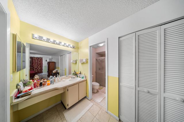 4255 Willow Pond Circle A, West Palm Beach, FL 33417