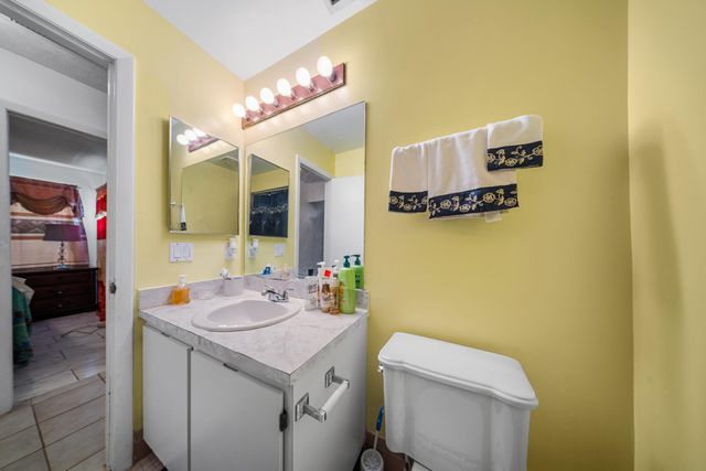 4255 Willow Pond Circle A, West Palm Beach, FL 33417