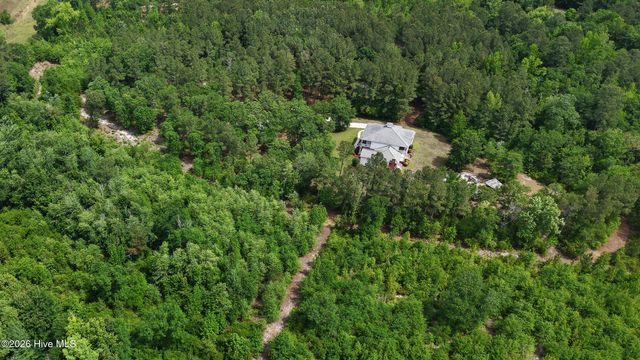 1016 Wiley Gaskins Road, Grifton, NC 28530