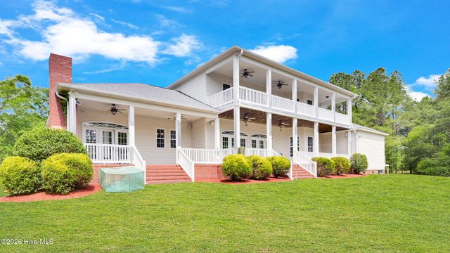 1016 Wiley Gaskins Road, Grifton, NC 28530