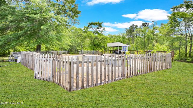 1016 Wiley Gaskins Road, Grifton, NC 28530