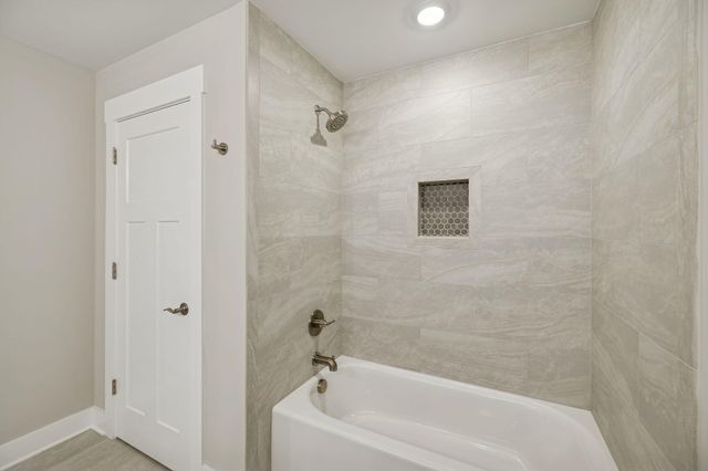 5211 NW Baylor Street, Cleveland, TN 37312