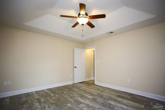 985 Jacobs Way, Cantonment, FL 32533