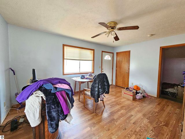 520 W Houghton Lake Road, Lake City, MI 49651