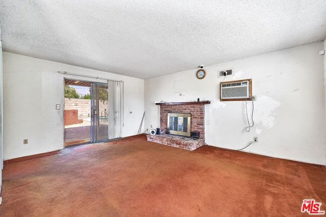 13260 Winfield Street, Panorama City (los Angeles), CA 91402