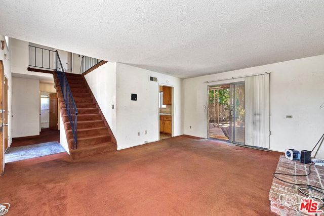 13260 Winfield Street, Panorama City (los Angeles), CA 91402