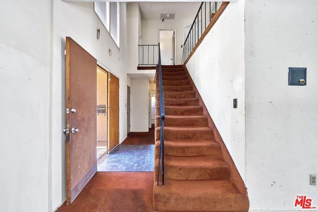 13260 Winfield Street, Panorama City (los Angeles), CA 91402