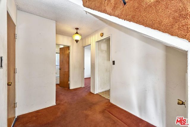 13260 Winfield Street, Panorama City (los Angeles), CA 91402