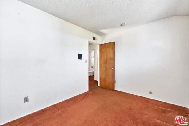 13260 Winfield Street, Panorama City (los Angeles), CA 91402