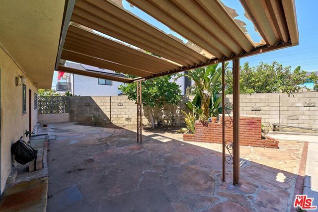 13260 Winfield Street, Panorama City (los Angeles), CA 91402