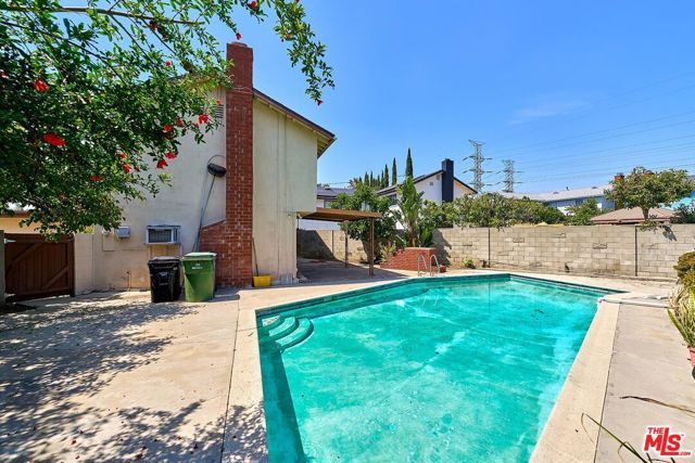 13260 Winfield Street, Panorama City (los Angeles), CA 91402
