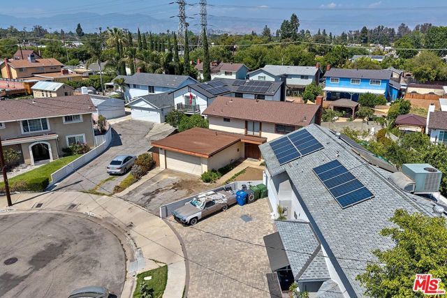 13260 Winfield Street, Panorama City (los Angeles), CA 91402