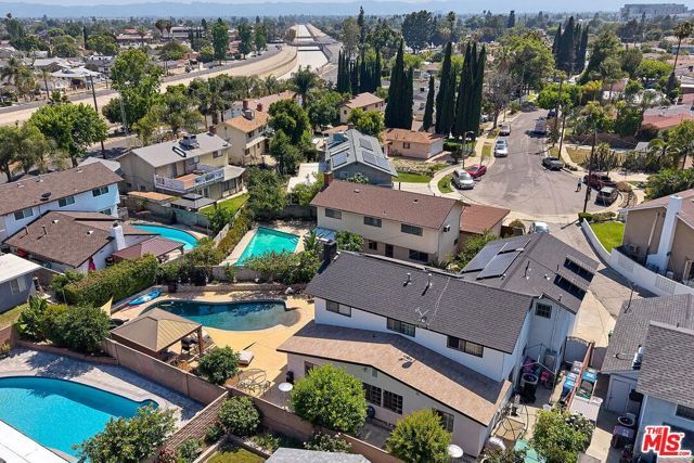13260 Winfield Street, Panorama City (los Angeles), CA 91402