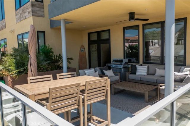 414 Main Street 200, Huntington Beach, CA 92648