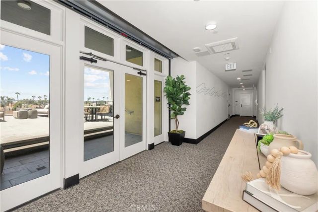 414 Main Street 200, Huntington Beach, CA 92648