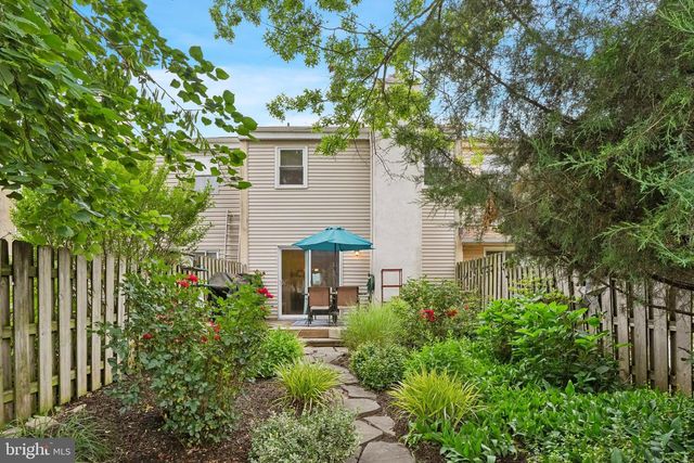 32 UNAMI TRL, Chalfont, PA 18914