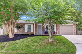 4512 Hooks Lane, Knoxville, TN 37938