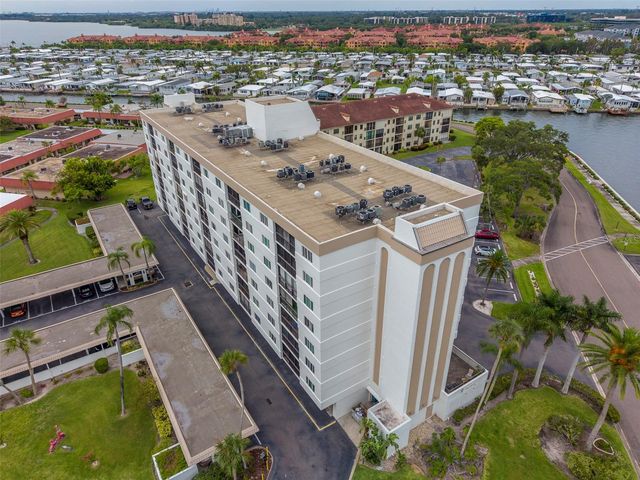 19029 US HIGHWAY 19 N 9-704, Clearwater, FL 33764