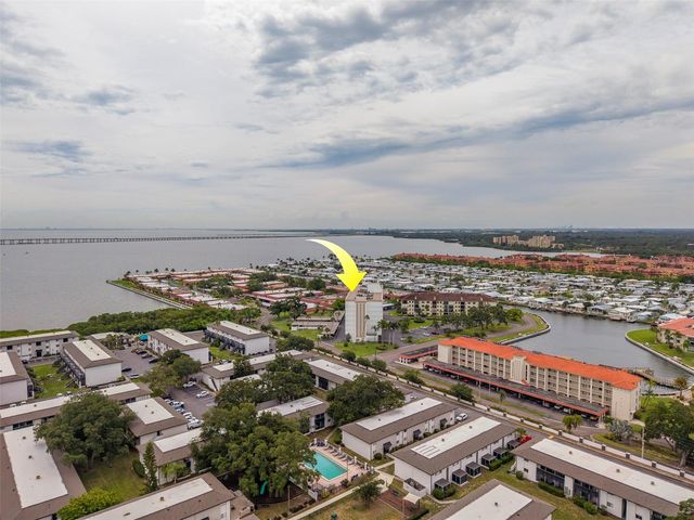 19029 US HIGHWAY 19 N 9-704, Clearwater, FL 33764