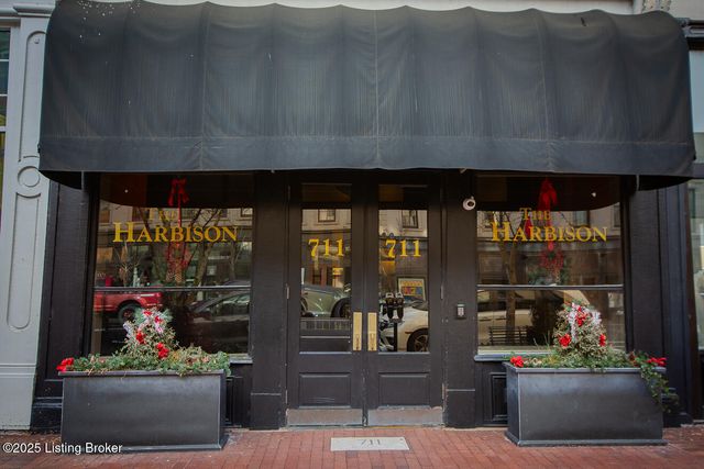 711 W Main St J, Louisville, KY 40202