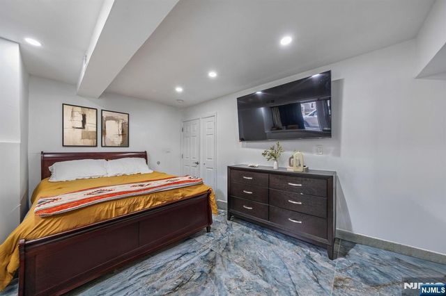 101 73rd Street, North Bergen, NJ 07047