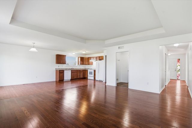 7062 Creekway Court, Ypsilanti, MI 48197