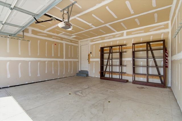 7062 Creekway Court, Ypsilanti, MI 48197