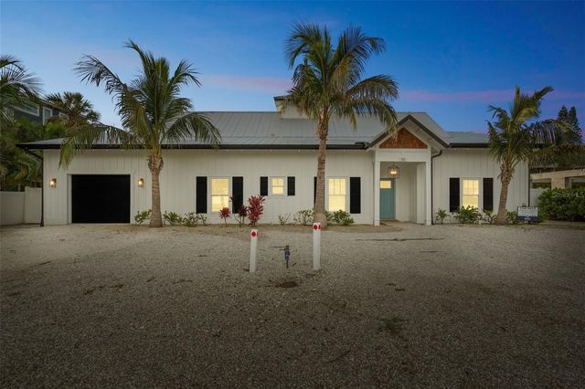 305 73RD STREET, Holmes Beach, FL 34217