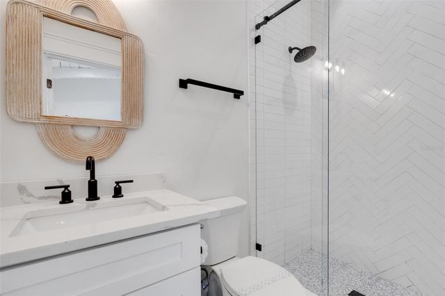 305 73RD STREET, Holmes Beach, FL 34217