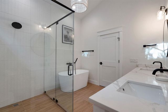 305 73RD STREET, Holmes Beach, FL 34217