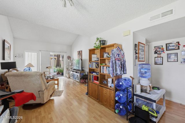 8790 Dixon Lane, Reno, NV 89511