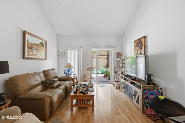 8790 Dixon Lane, Reno, NV 89511