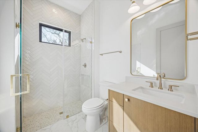 1622 Candlelight, Houston, TX 77018