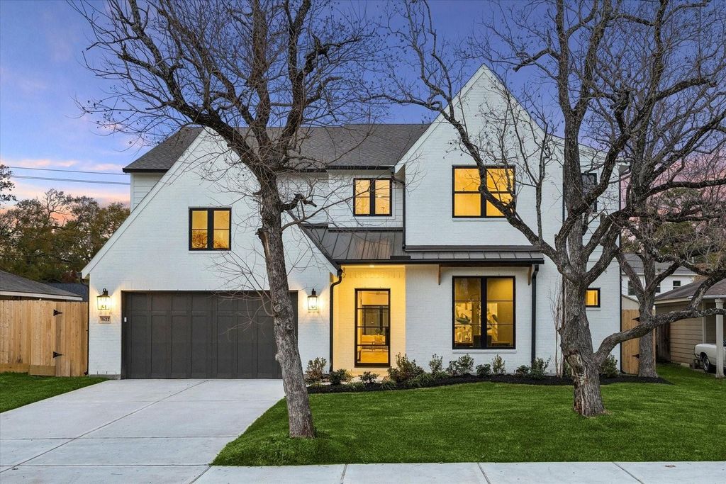 1622 Candlelight, Houston, TX 77018