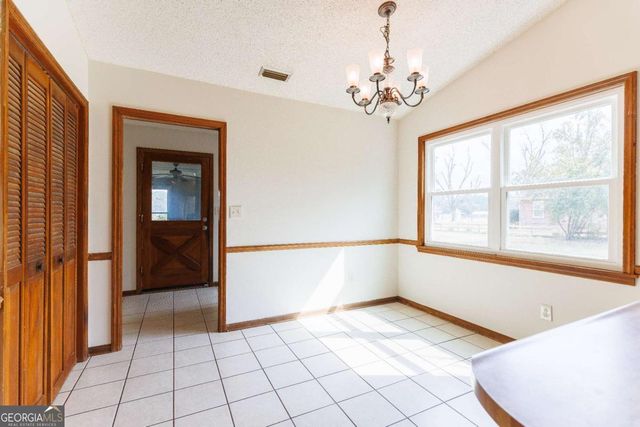 3215 Stallings Road, Valdosta, GA 31605