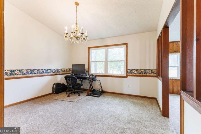 3215 Stallings Road, Valdosta, GA 31605