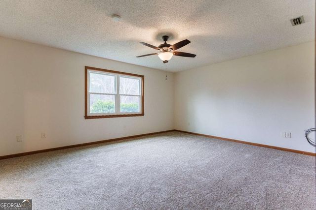 3215 Stallings Road, Valdosta, GA 31605