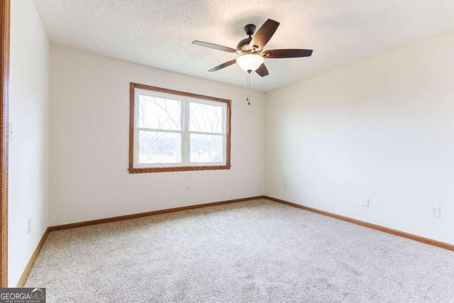 3215 Stallings Road, Valdosta, GA 31605