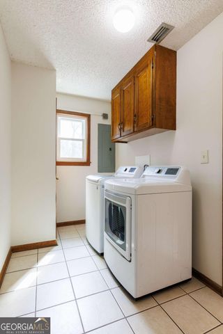 3215 Stallings Road, Valdosta, GA 31605