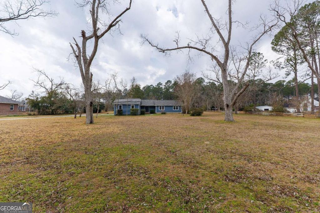 3215 Stallings Road, Valdosta, GA 31605