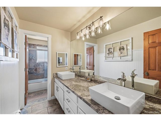 18505 Clovenhoof Dr, Palmer Lake, CO 80133