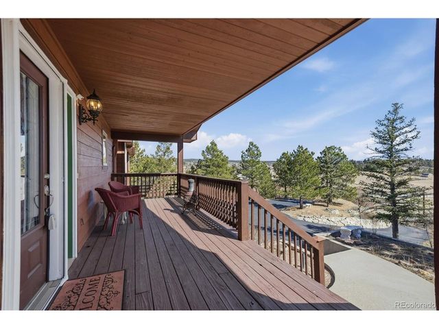 18505 Clovenhoof Dr, Palmer Lake, CO 80133