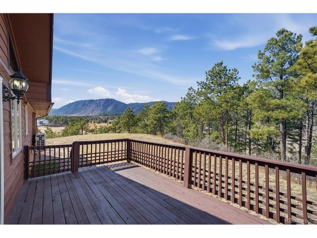 18505 Clovenhoof Dr, Palmer Lake, CO 80133