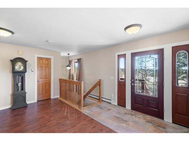 18505 Clovenhoof Dr, Palmer Lake, CO 80133