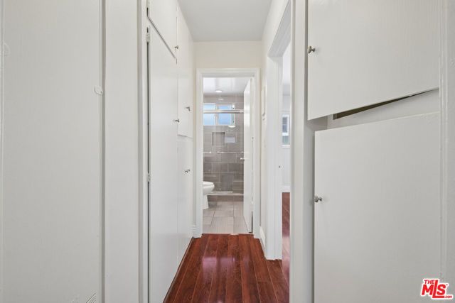 1220 N Ogden Drive 8, West Hollywood, CA 90046